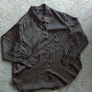 Zara Women's Blouse With Cool Button Details